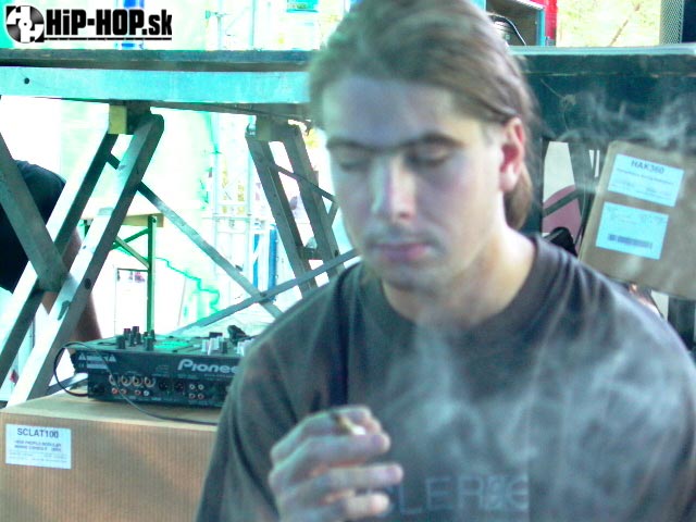Hlavolam_Smoke A Lot