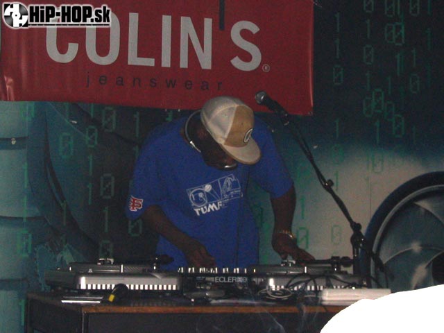 DJ Flavour Feather