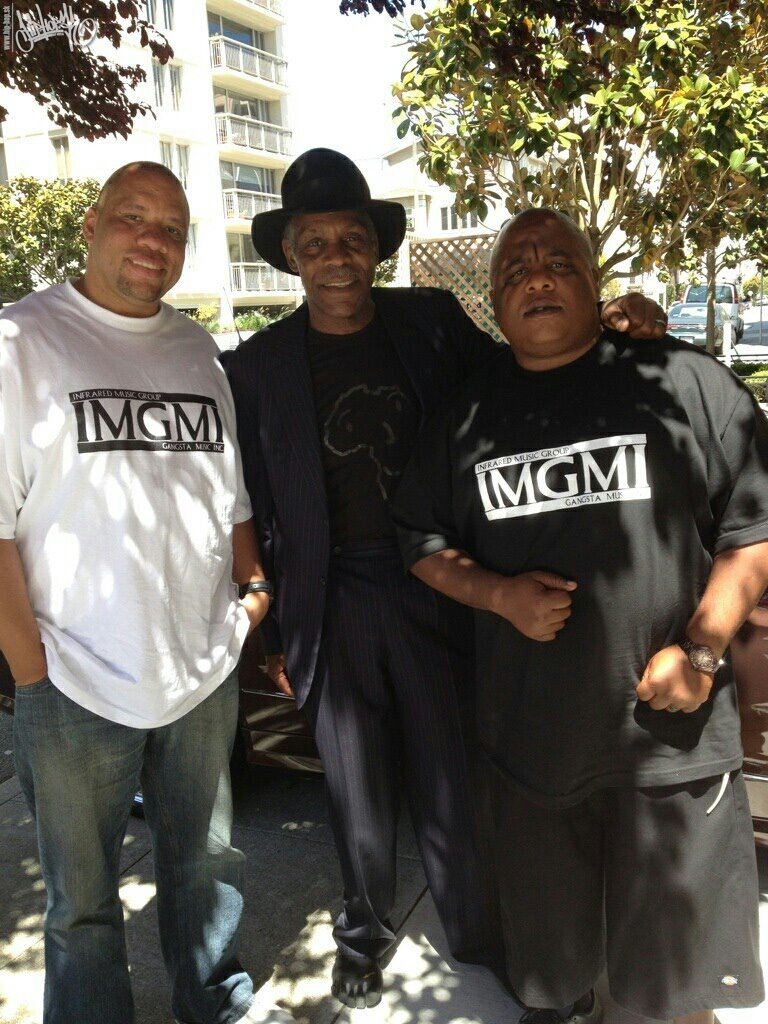 Hot Box & Danny Glover