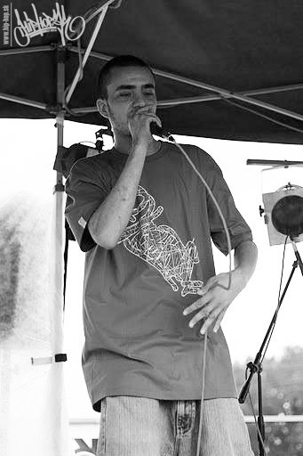 Dela Grand