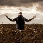 Kali:"...ľudia pomaly chápu, že hip hop neni len o primitívnom vyjadrovaní a nasranosti."